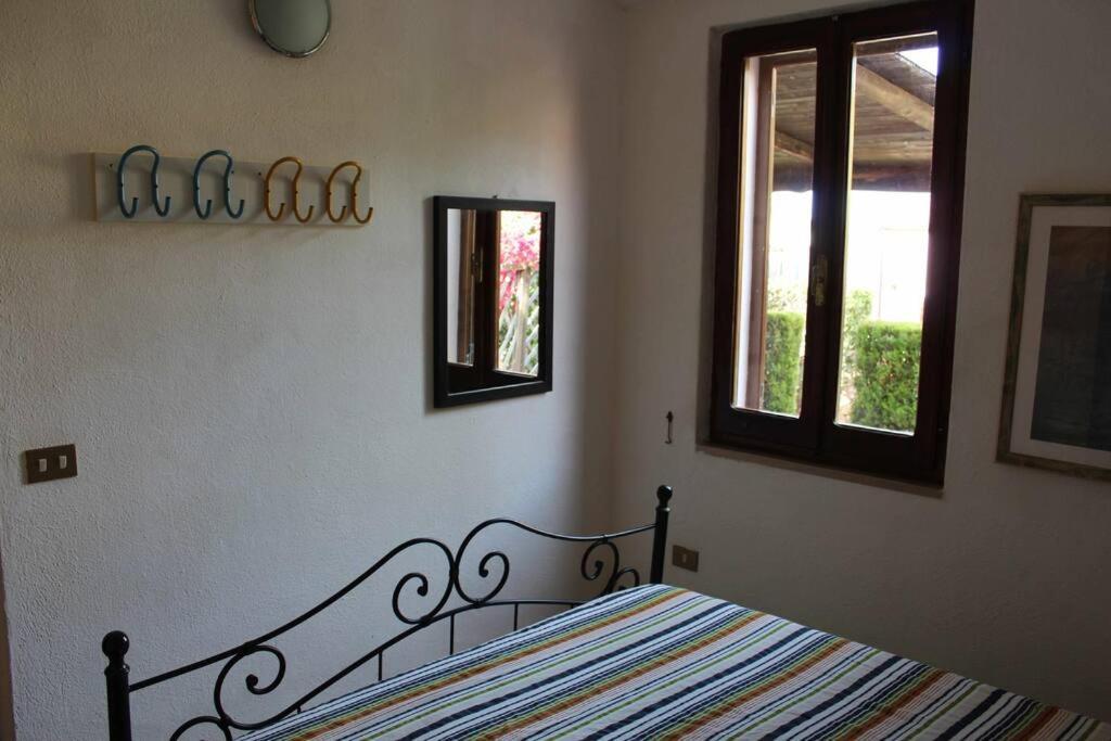 Ferienwohnung Casa Di Lu' - Bilocale Con Giardino - Porto Pollo Exterior foto